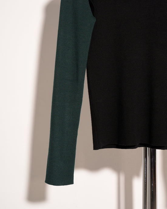 aalis GITTA wavey neckline two toned knit top (Black green)