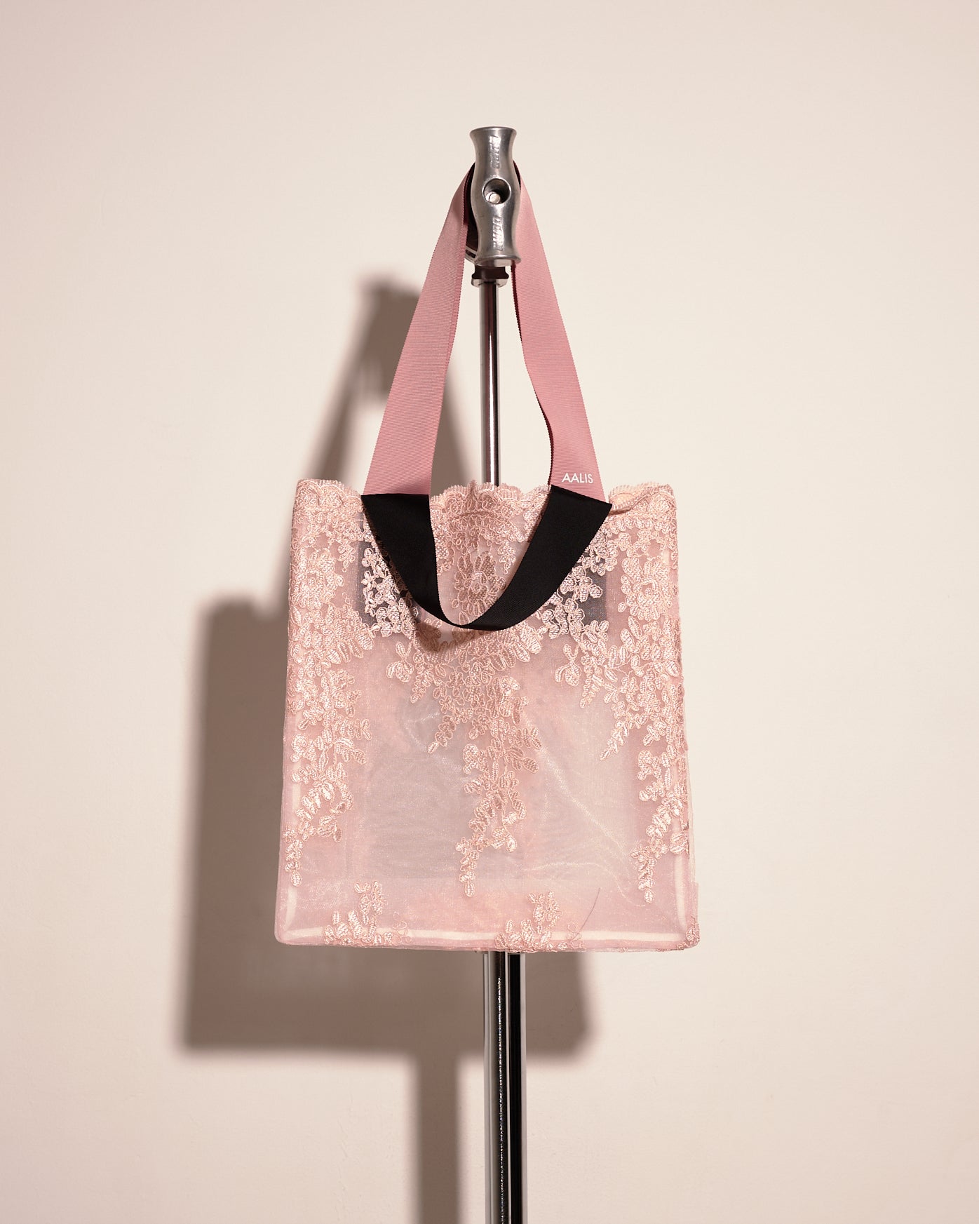 aalis Classic vertical lace tote bag (Pink)