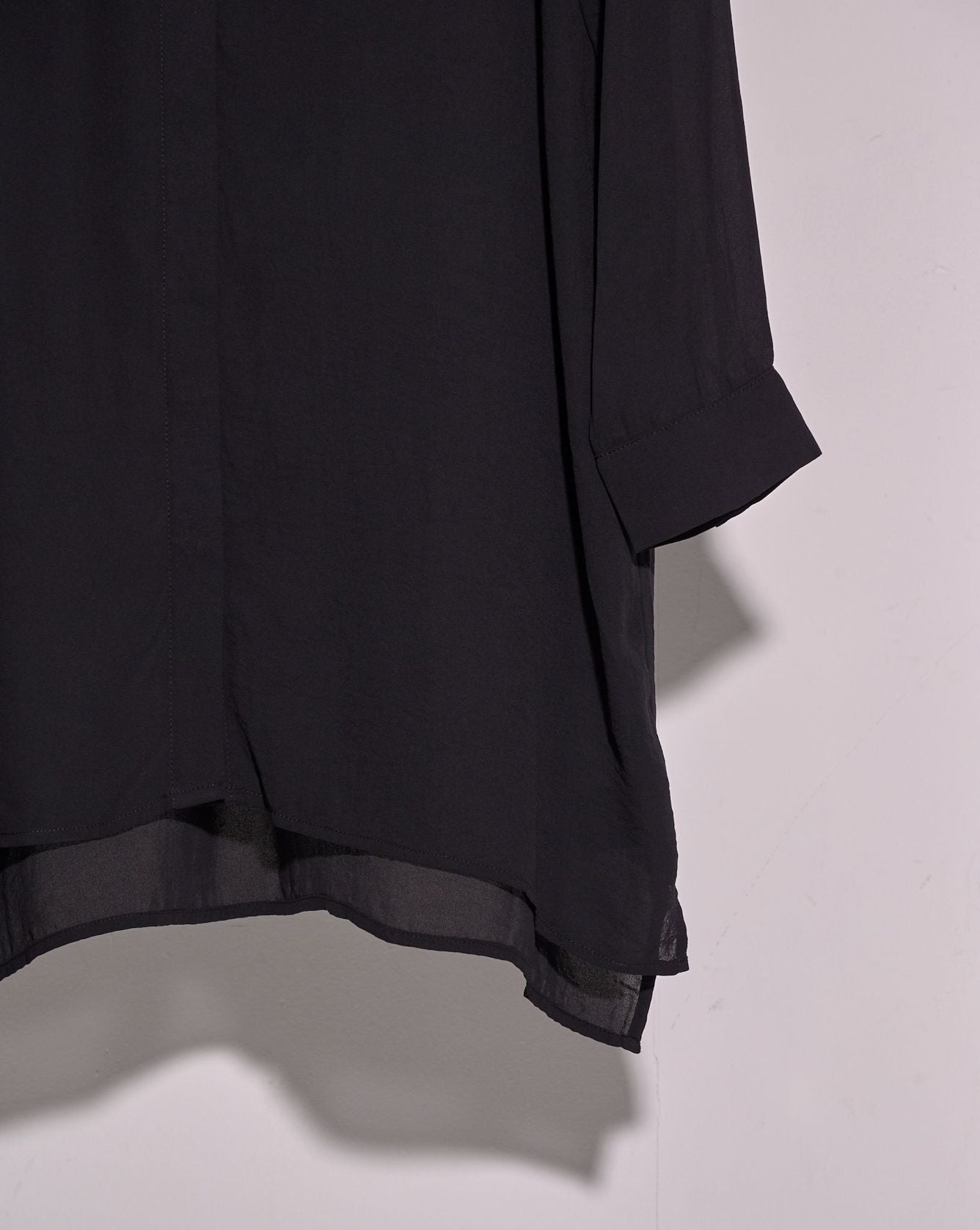 aalis DIARA oversized shirt (Black)