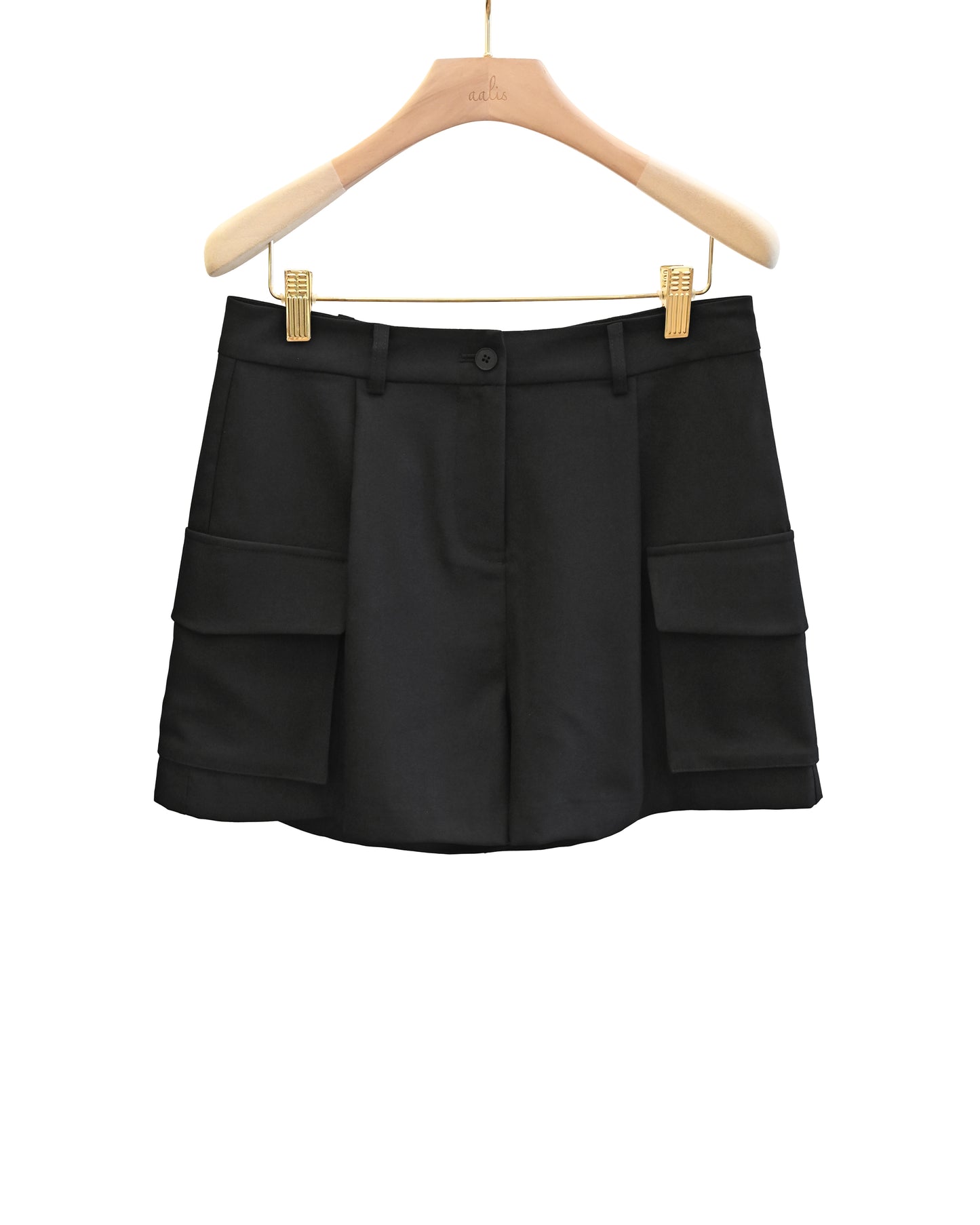 aalis TANEY cargo shorts (Black)