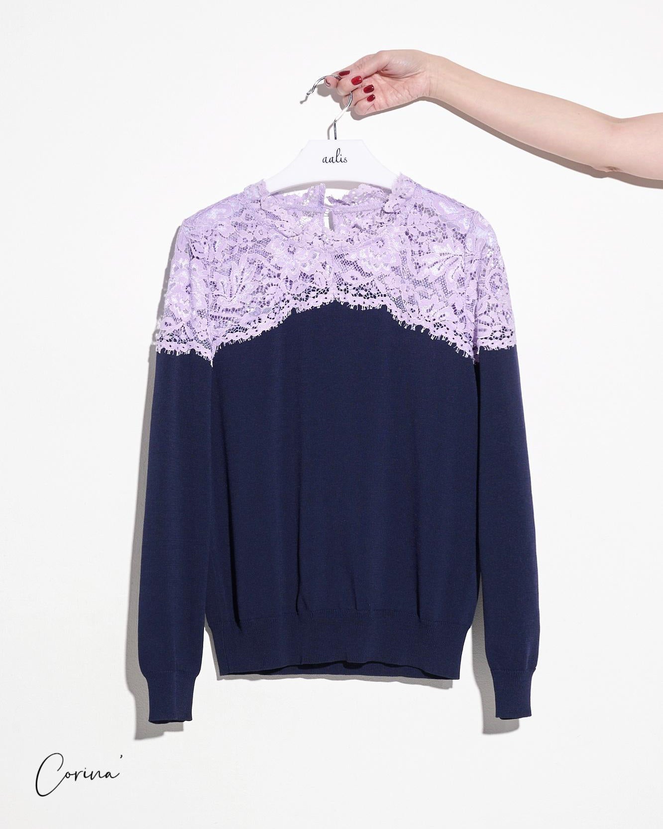 aalis CORINA V shape lace details trim on the neck knit sweater (Navy lilac)