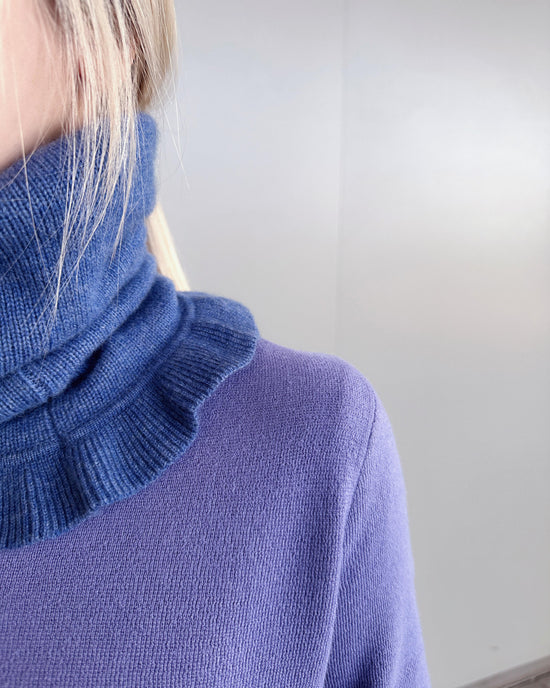 aalis DORIKA color blocking hem button details sweater (Lilac navy)