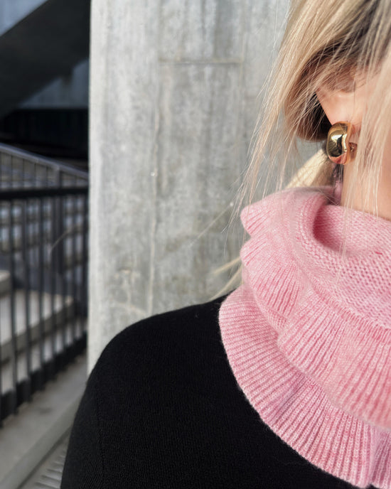 aalis MILEY FW24 cashmere neck warmer (Heather pink)