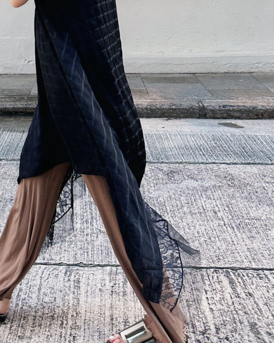 aalis DENIA SS25 ruffle hem pants (Camel)