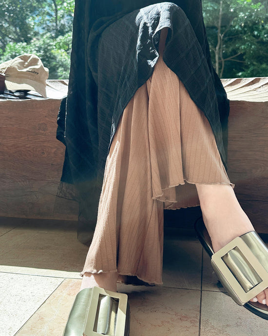 aalis DENIA SS25 ruffle hem pants (Camel)