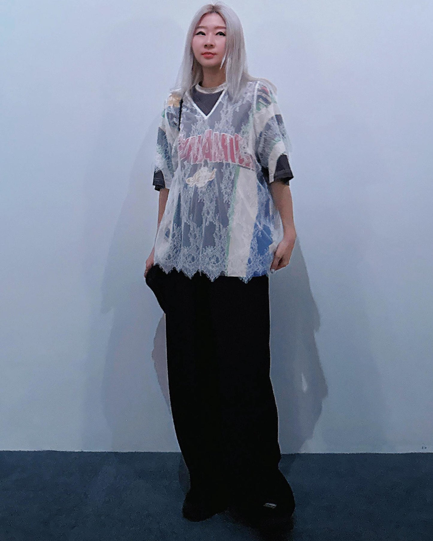 aalis AALIS 15 V neck lace tee (White)