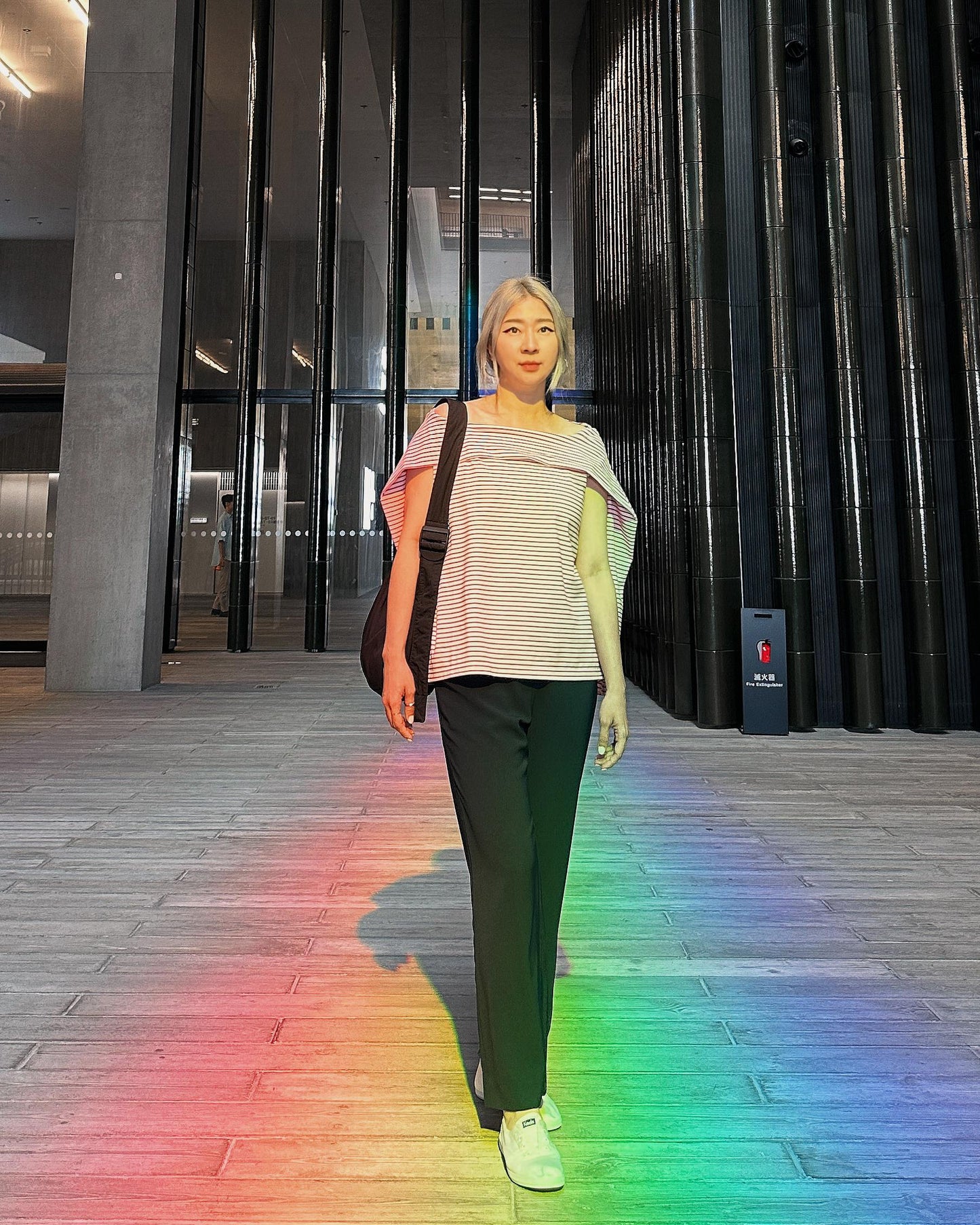 aalis RENI off shoulder knit cape top (Red stripe)