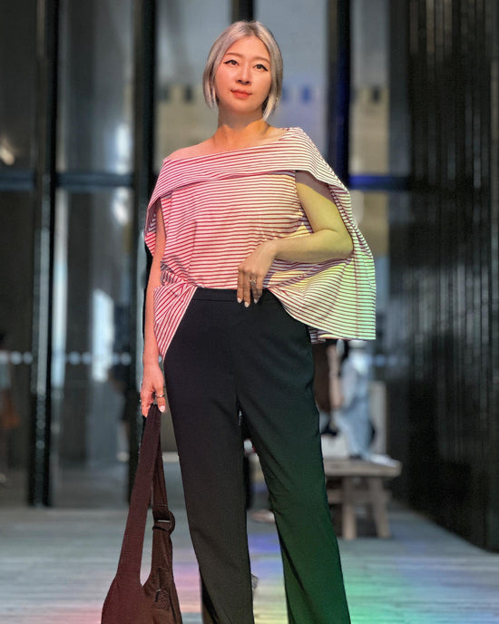 aalis RENI off shoulder knit cape top (Red stripe)