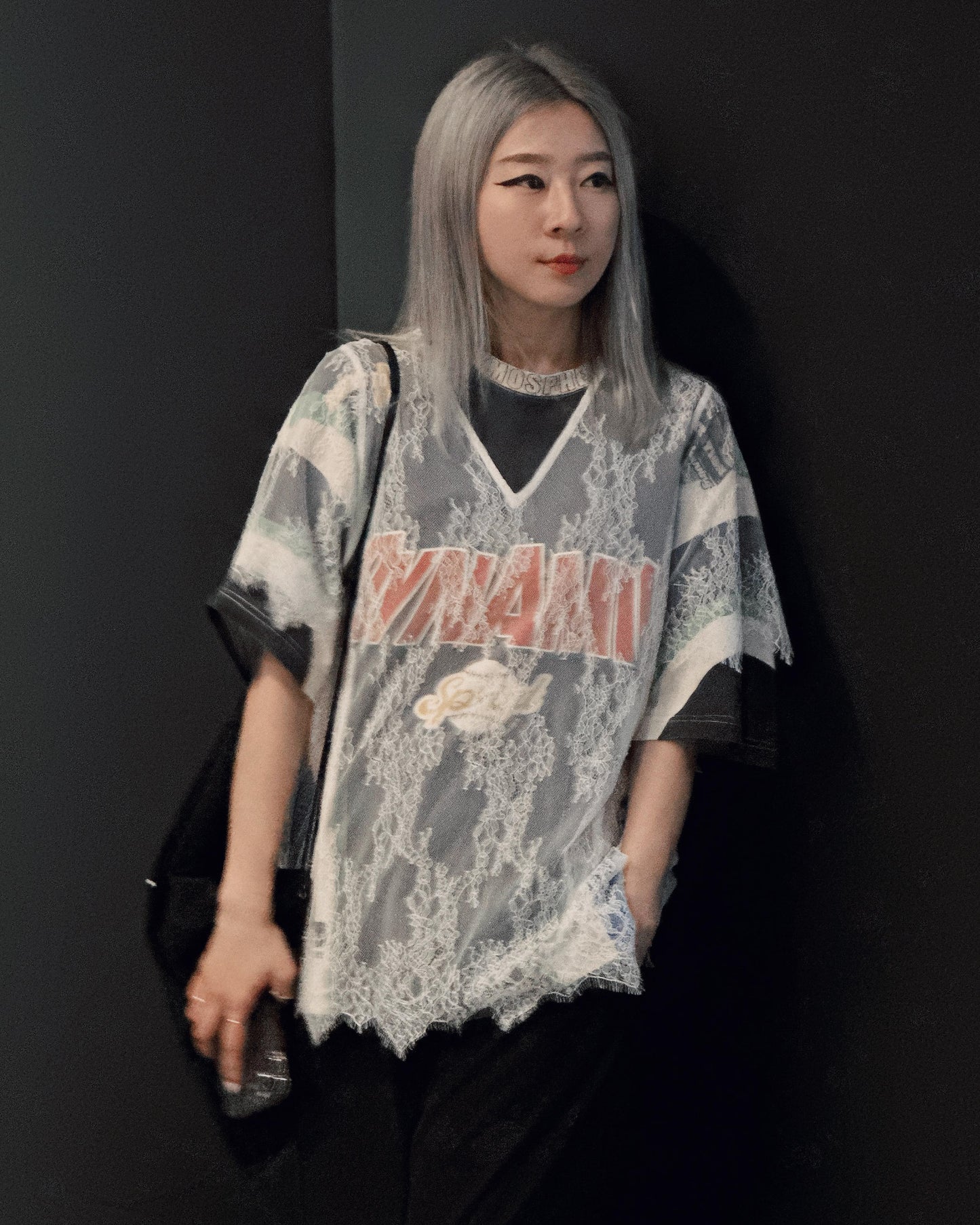 aalis AALIS 15 V neck lace tee (White)