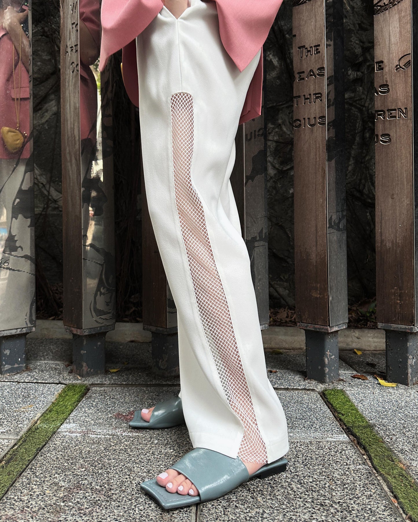 aalis ADDI side netting panel straight legs pants (White)