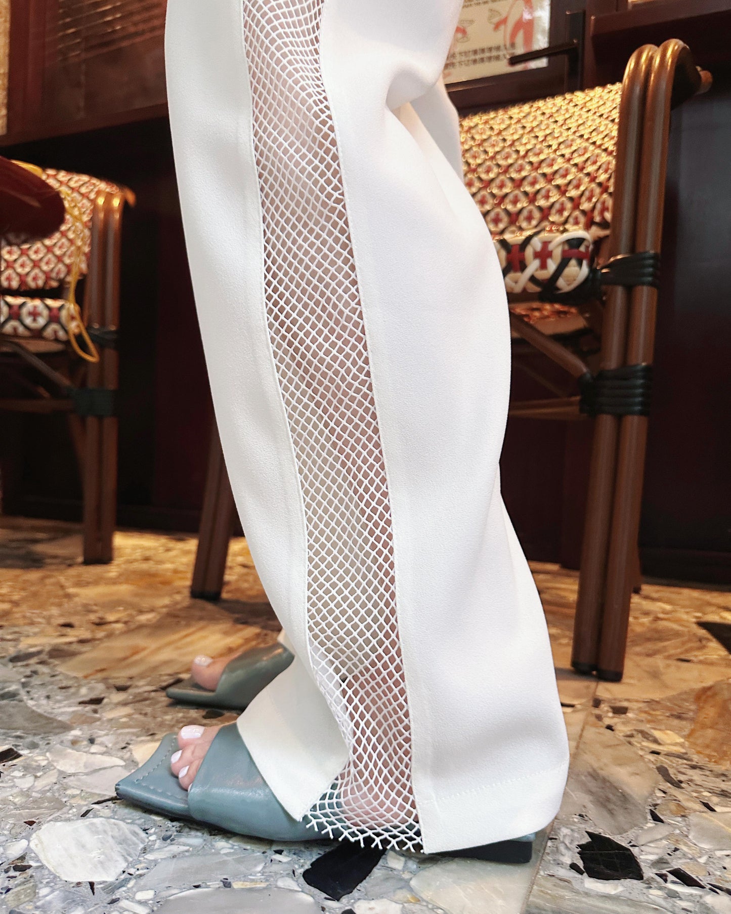 aalis ADDI side netting panel straight legs pants (White)