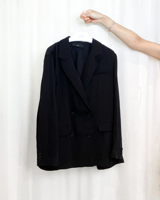 ONE OF A KIND - 1083