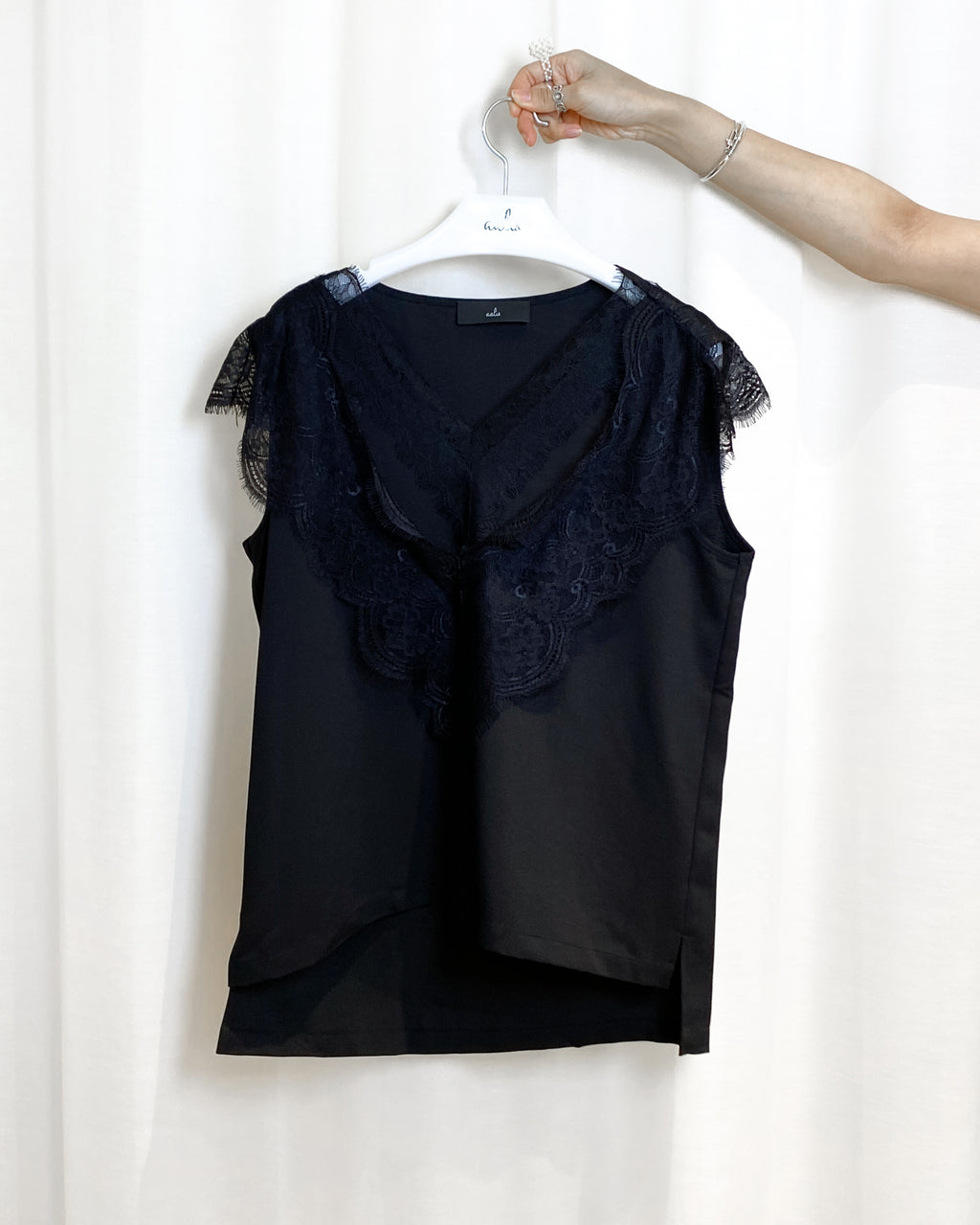 ONE OF A KIND - 1093 – aalis.hk