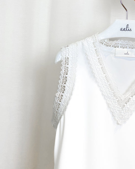 ONE OF A KIND - 1088