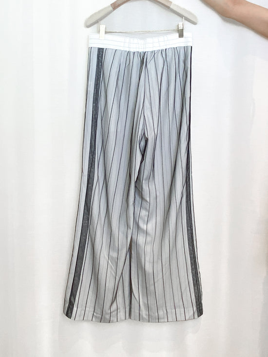 ONE OF A KIND - 1094