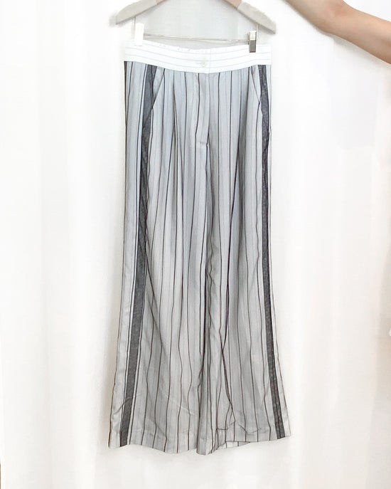 ONE OF A KIND - 1094