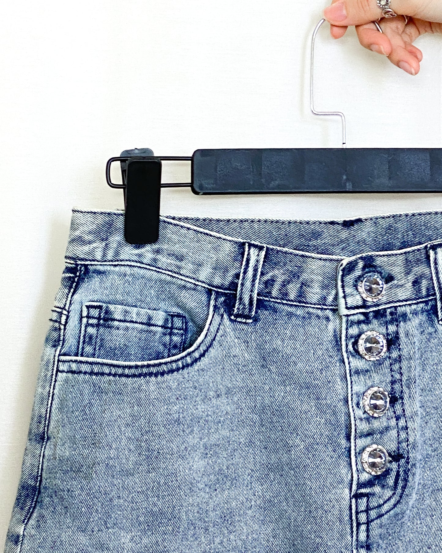 ONE OF A KIND - 1081