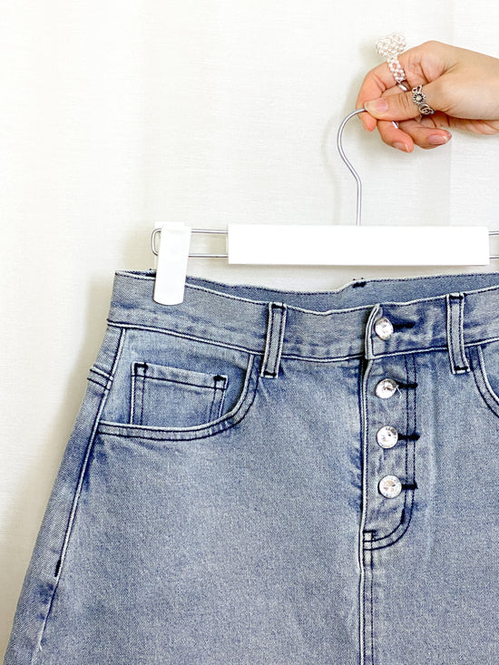 ONE OF A KIND - 1082