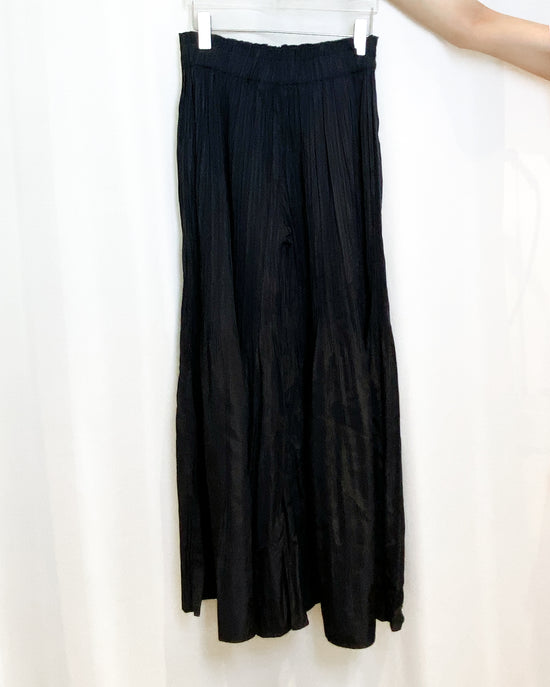 ONE OF A KIND - 1090