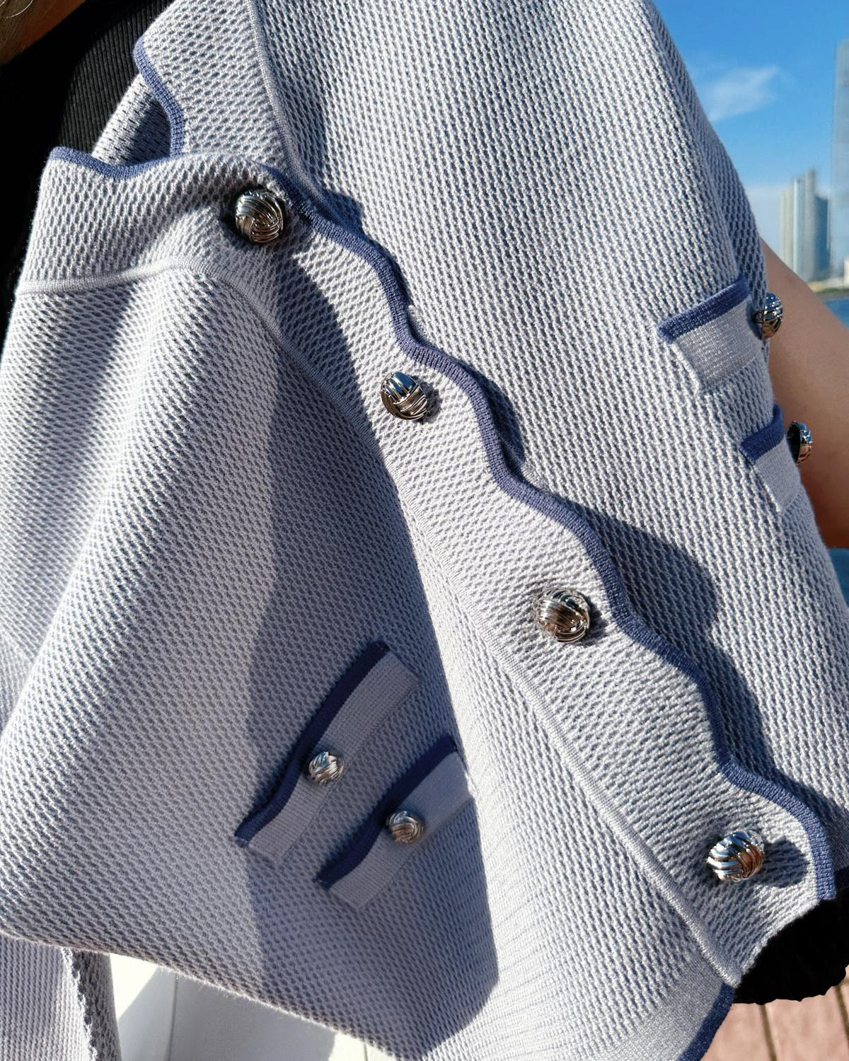 aalis MAG FW25 scallop edge color blocking 4 pockets cardigan (Light blue mix)