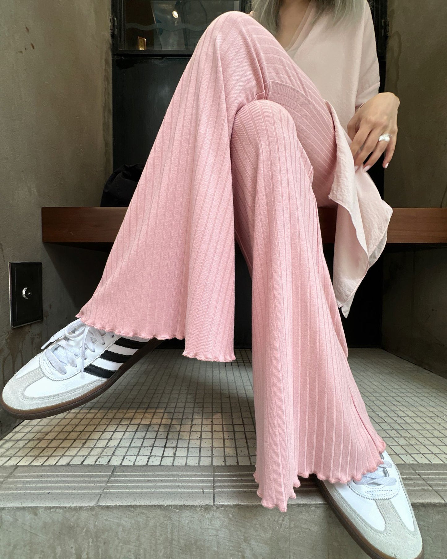 aalis DENIA SS25 ruffle hem pants (Pink)
