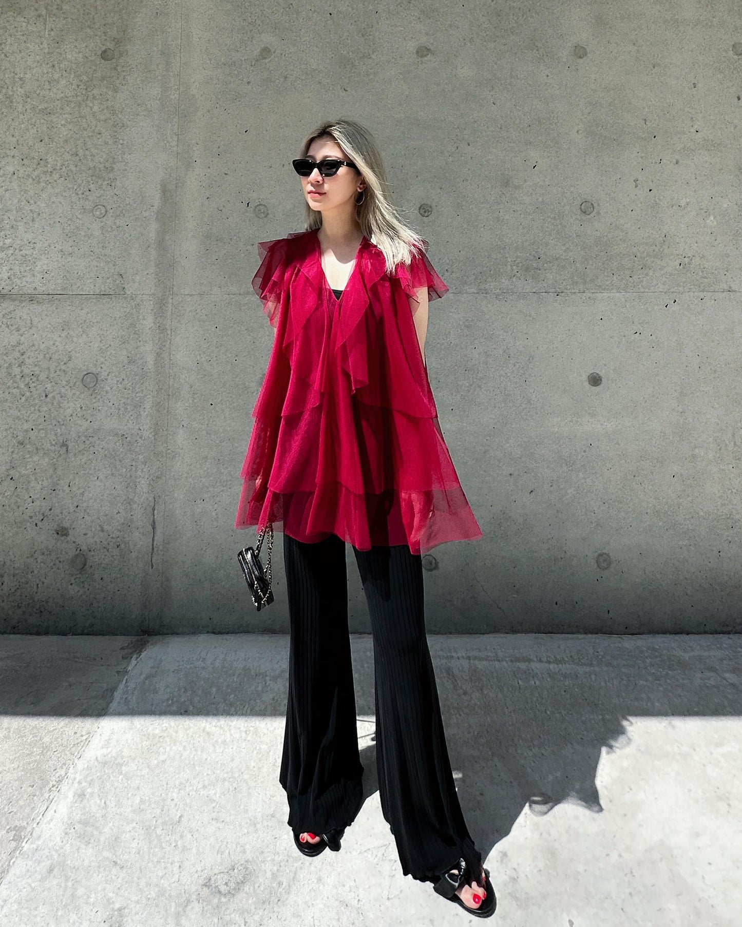 aalis OMARI Deep V frill mesh top (Dark red)