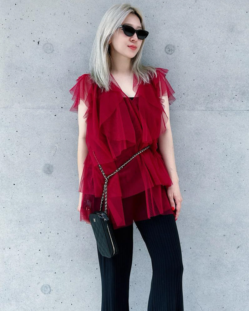 aalis OMARI Deep V frill mesh top (Dark red)