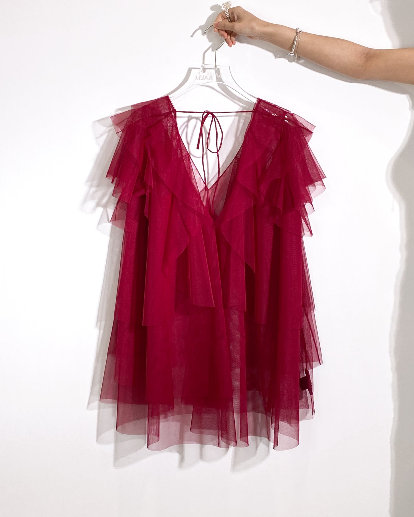 aalis OMARI Deep V frill mesh top (Dark red)