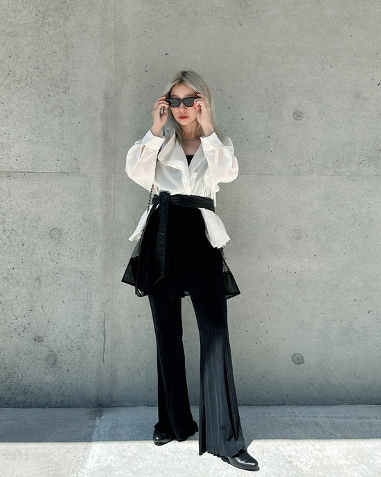 aalis BIRDY loose collar shirt (Ecru)