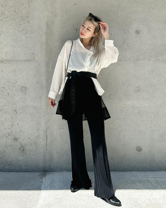 aalis BIRDY loose collar shirt (Ecru)