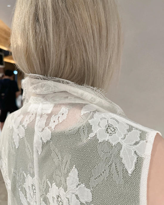aalis JONELLE sleeveless lace trench (White)