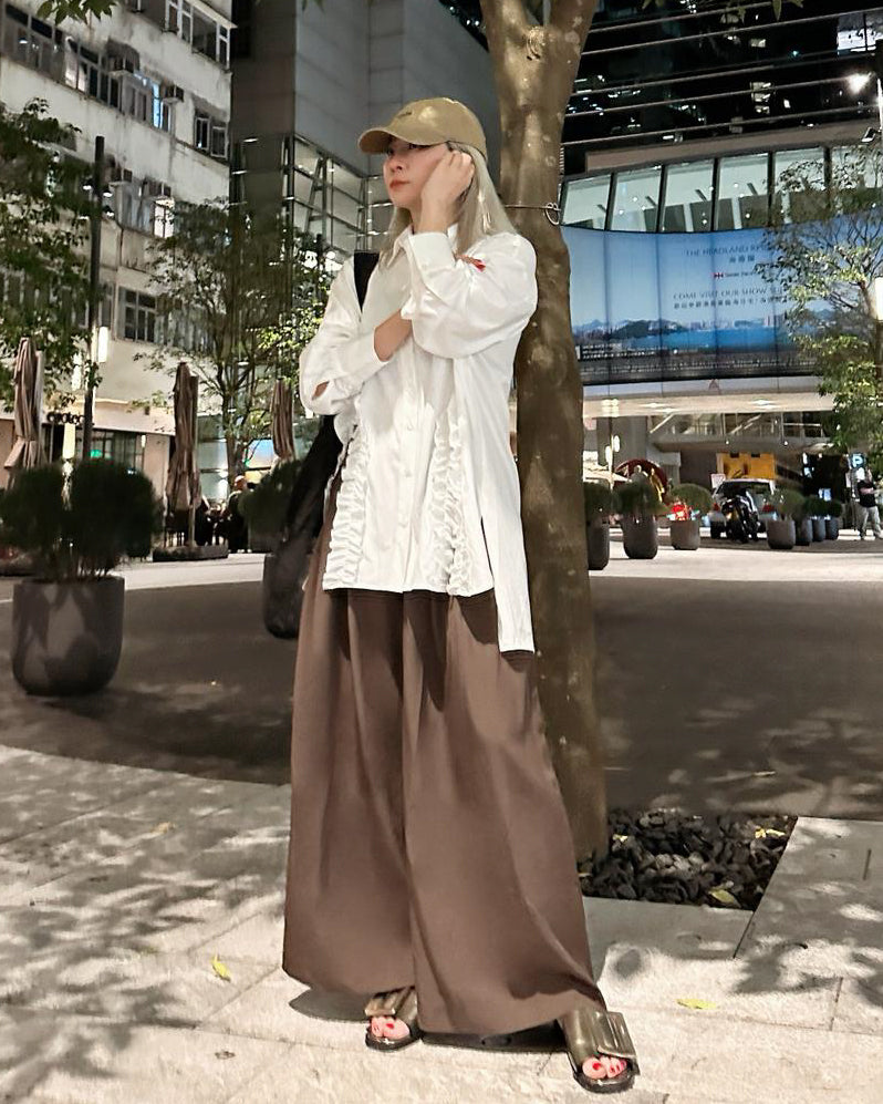 aalis PARRY FW25 ruffle U shape trimming shirt (White)