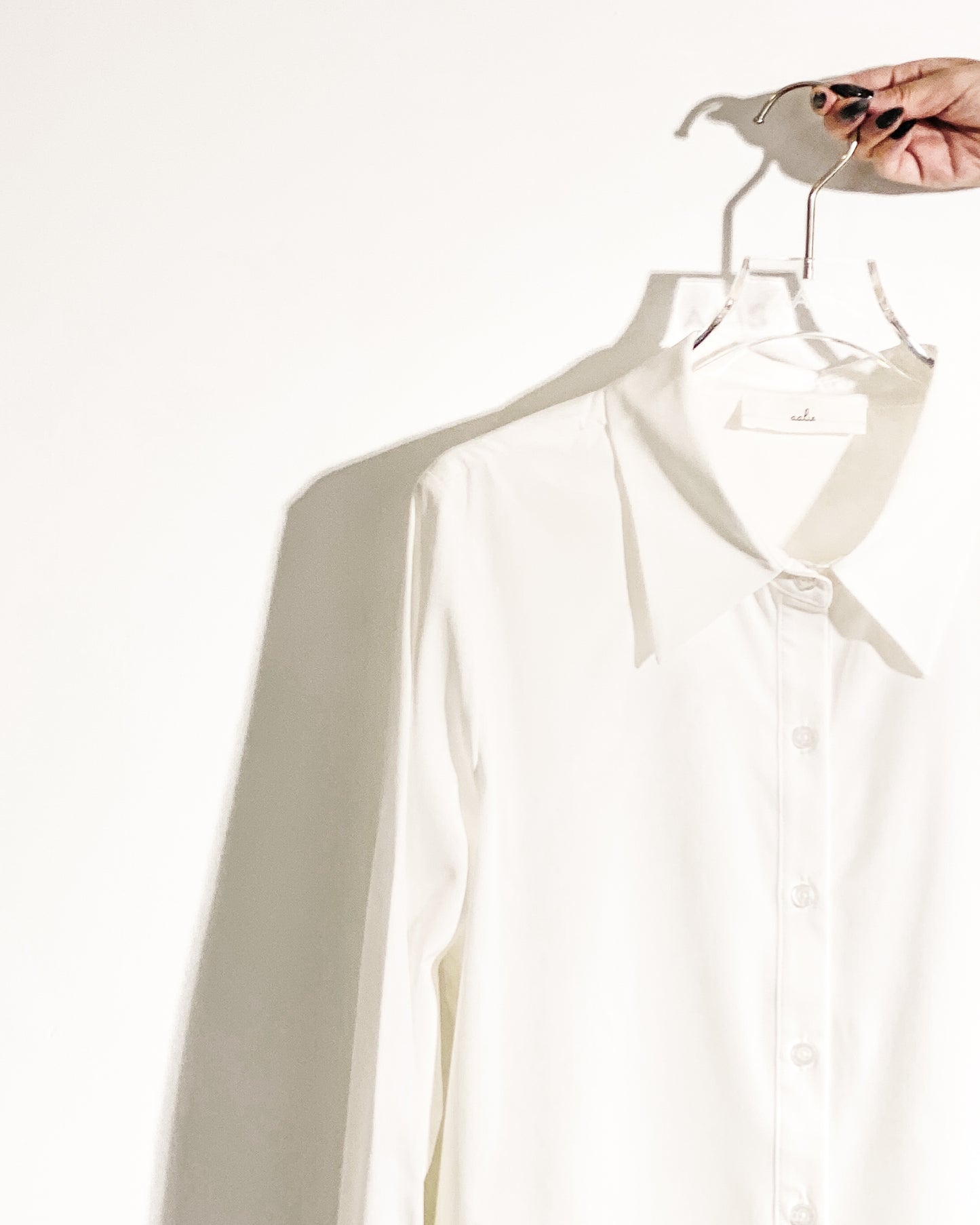 aalis PIEN pleated hem shirt (White)