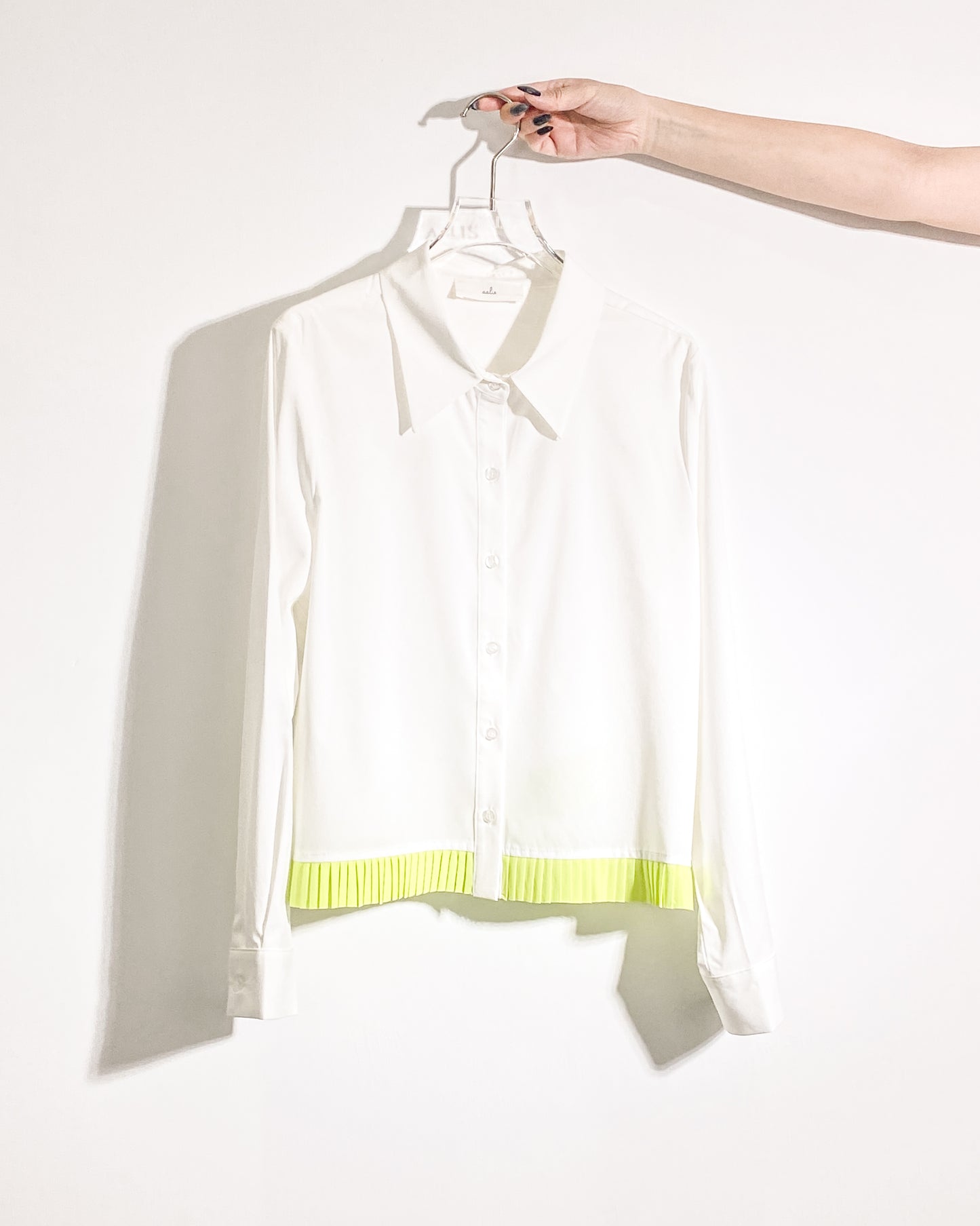 aalis PIEN pleated hem shirt (White)