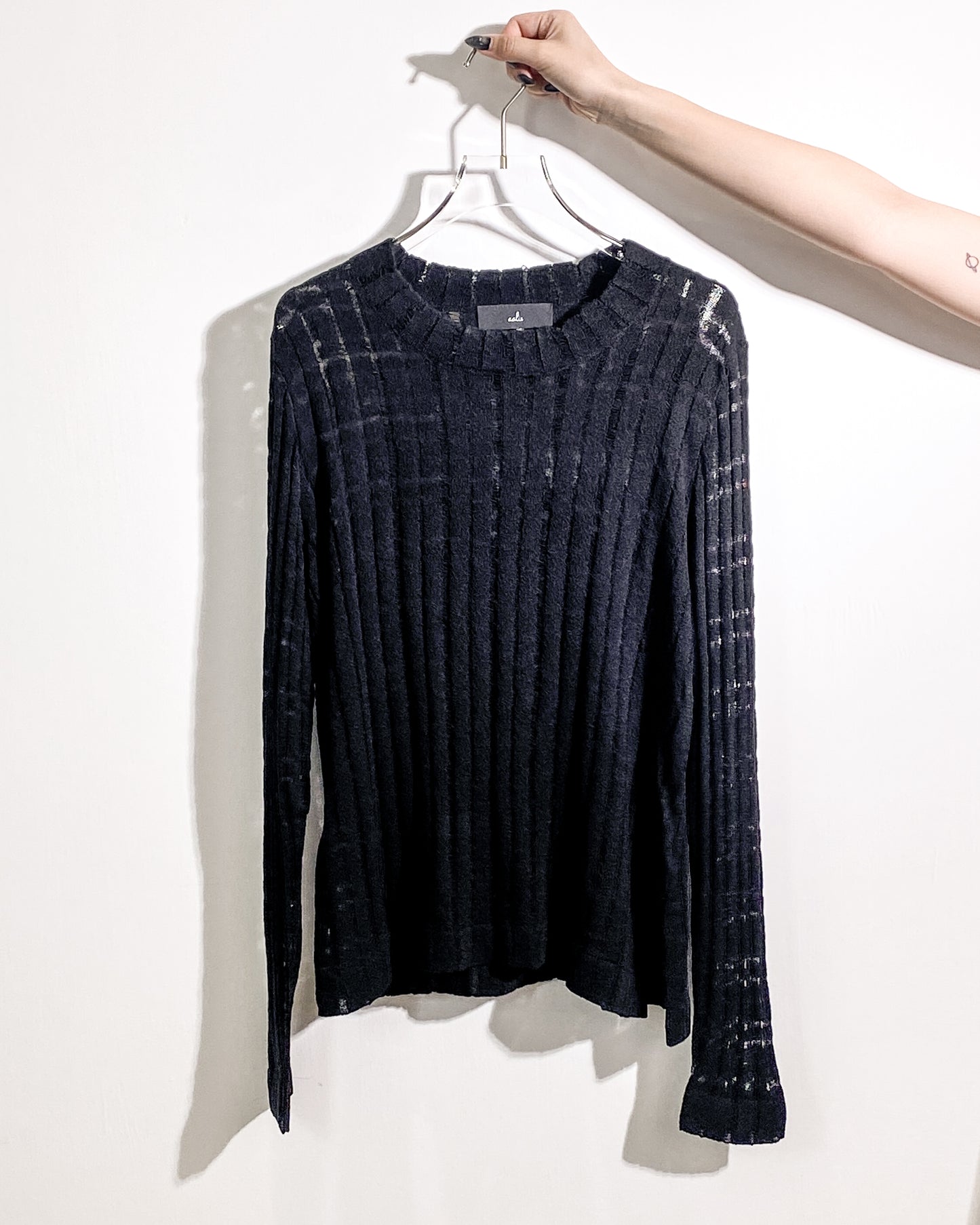 aalis NONA distressed loose fit knitwear (Black)