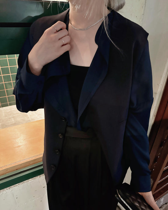 aalis BIRDY loose collar shirt (Navy)