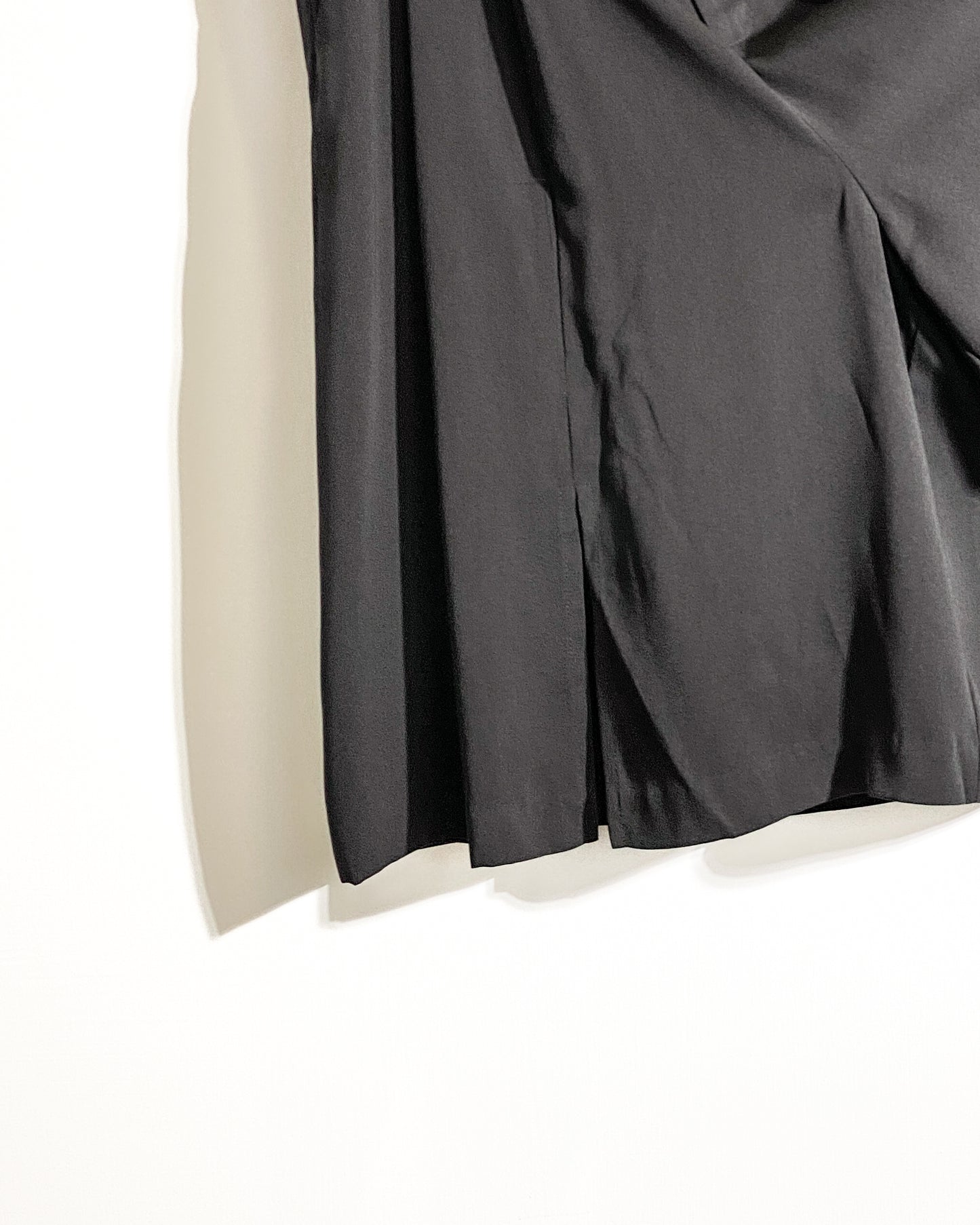 aalis BANKS knee length skorts (Black)