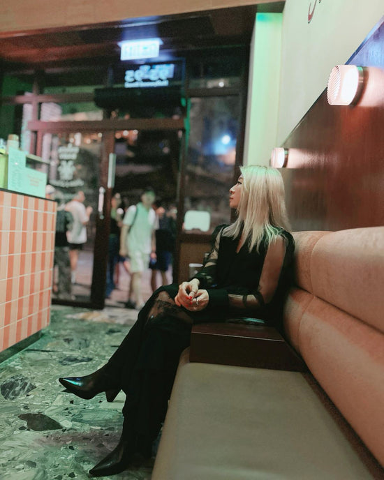 aalis WAWA mesh sleeves blazer (Black)