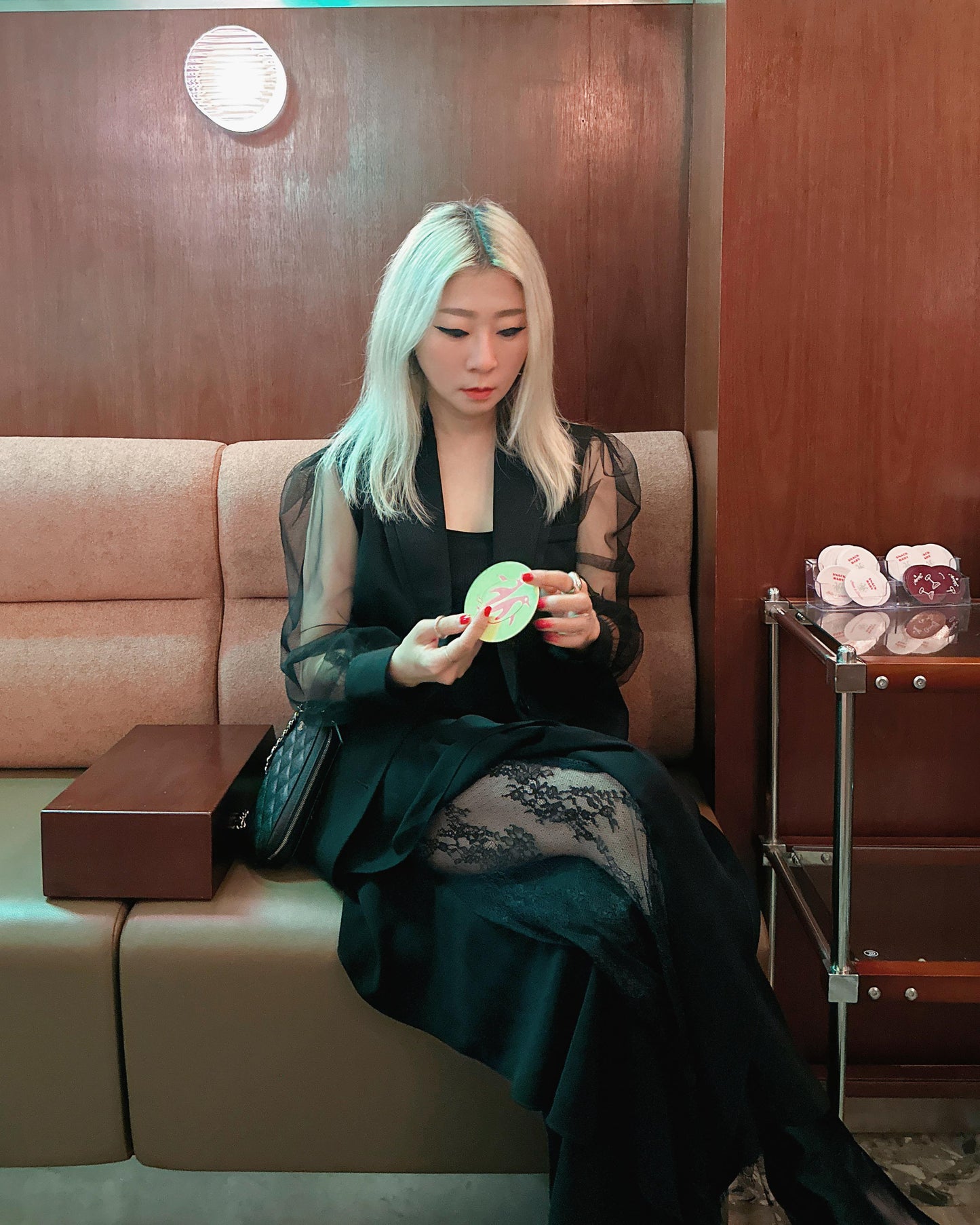 aalis WAWA mesh sleeves blazer (Black)