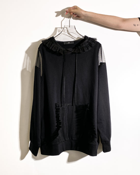 aalis ELIO RUFFLE cold shoulder pleated mesh ruffle hoodie (Black)