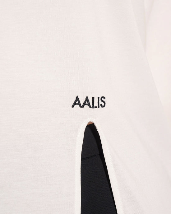 aalis NIABI folded pleats cuff front slit L/S top (White logo)