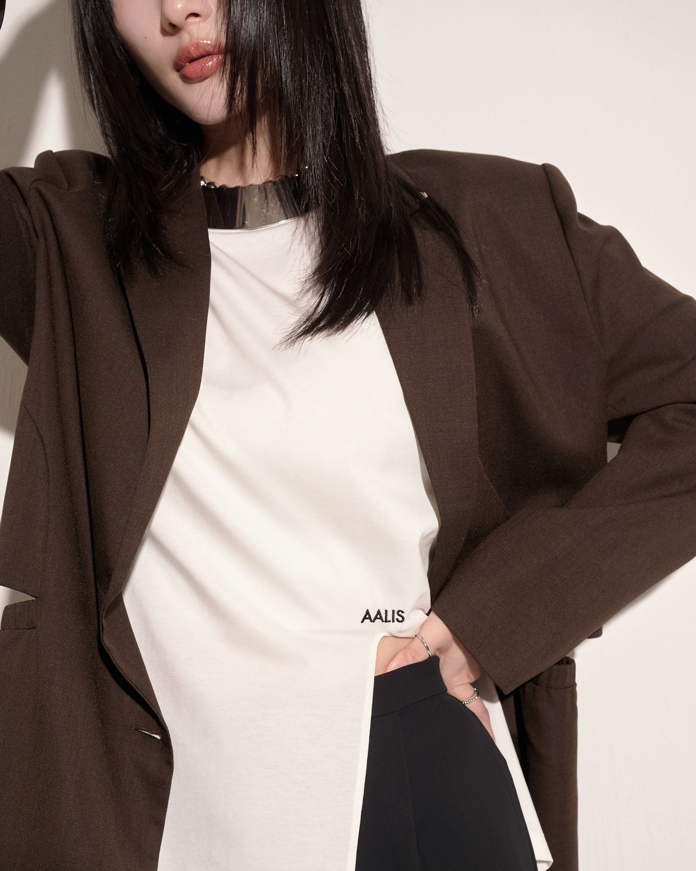 aalis NITA keyhole waist blazer (Brown)