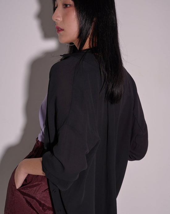 Load image into Gallery viewer, aalis DIARA oversized shirt (Black)
