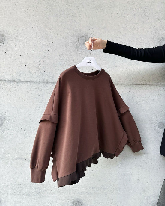 aalis CANVA ruffle detail sweater (Brown)