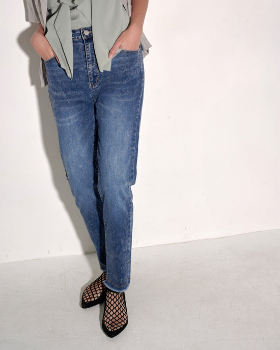Load image into Gallery viewer, aalis KOR skinny jeans (Acid blue)
