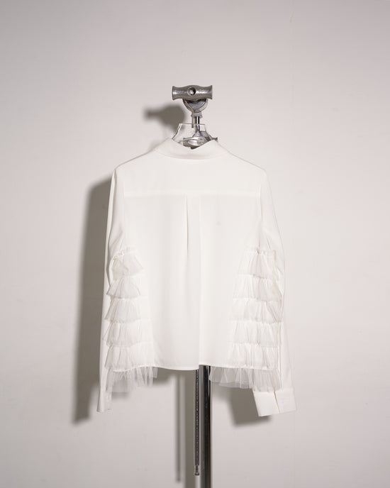 Load image into Gallery viewer, aalis SONGA tiered detail mesh shirt (White solid)
