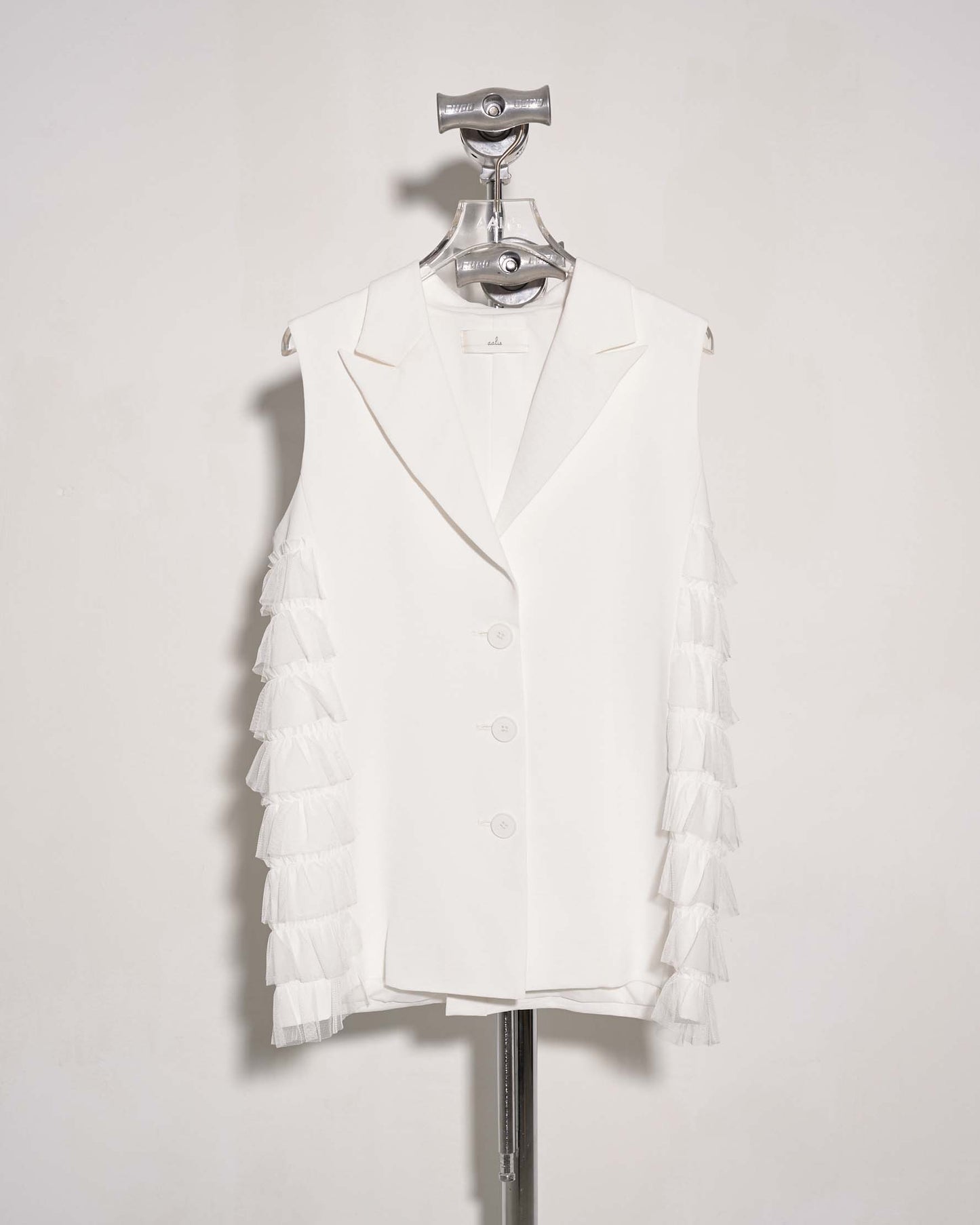 aalis INSLEY tiered mesh ruffles blazer vest (White)