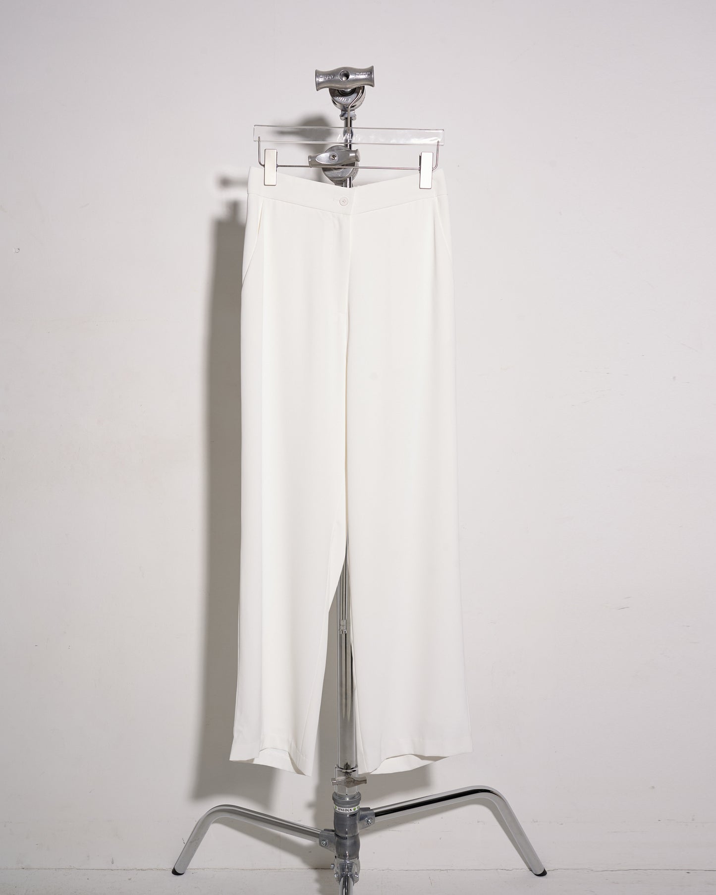 aalis PIPA 休闲西装裤（白色）