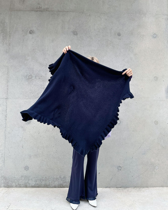 aalis LUCIE FW25 cashmere scarf (Dark blue)