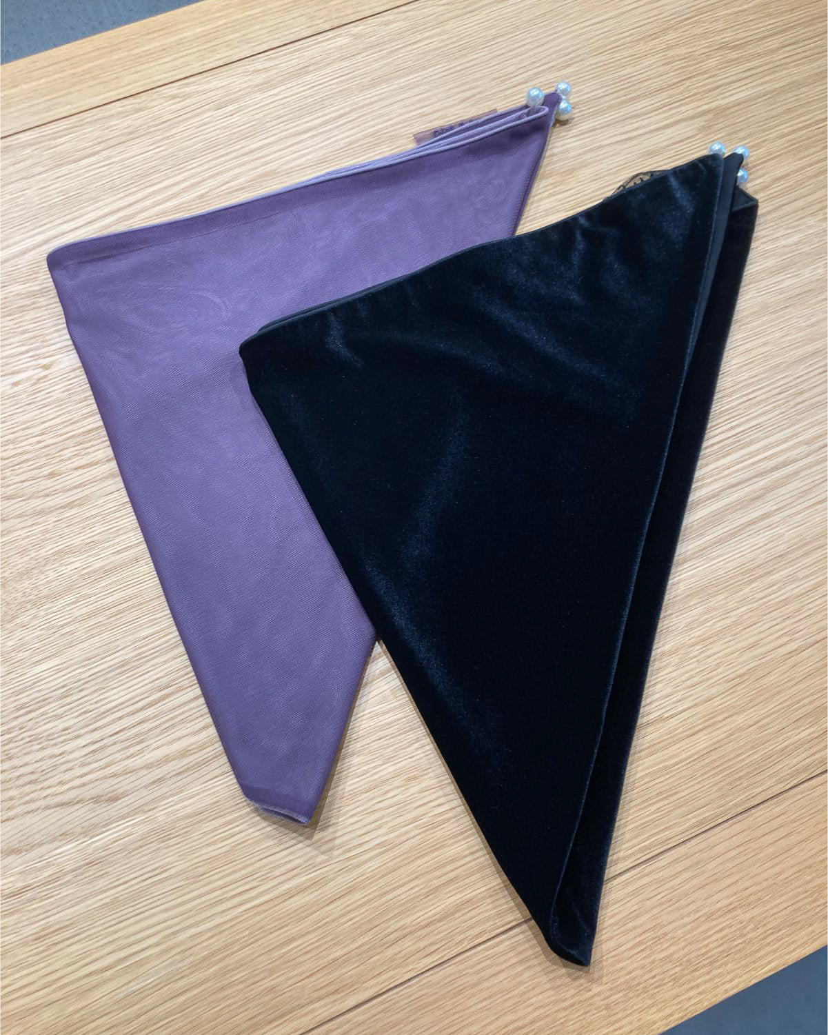 aalis IRA pearl velvet scarf (Purple Grey)